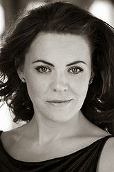 Rachel Tucker Pictures And Photos