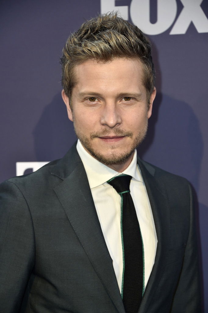 Matt Czuchry beach