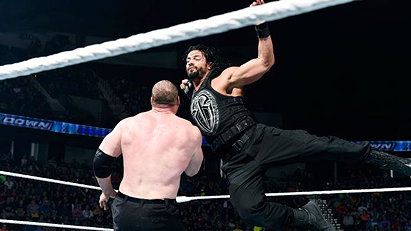Roman Reigns vs. Kane (WWE, Smackdown 4/30/15)