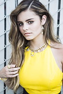 Jacquie Lee