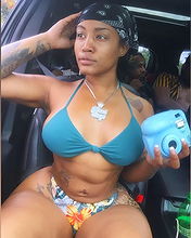 Jhonni Blaze pictures and photos