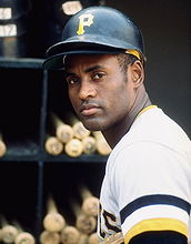 Roberto Clemente pictures and photos