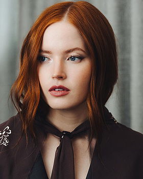 Ellie Bamber