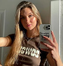 Julia Belza pictures and photos