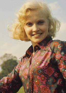 Sandra Dickinson