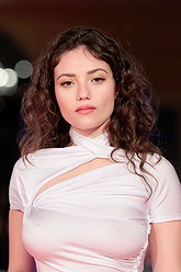 Gabriela Andrada pictures and photos