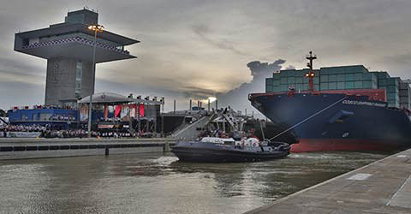 Voyage of the expanded Panama Canal begins