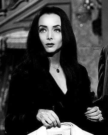 Morticia Addams (Carolyn Jones)
