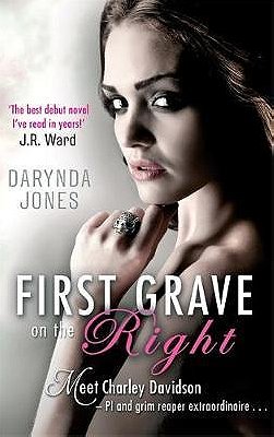 First Grave on the Right (Charley Davidson, Book 1)