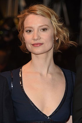 Mia Wasikowska