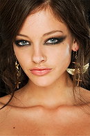 Lucette Van Beek