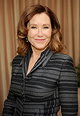 Mary McDonnell