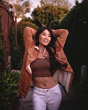 elizabeth tran iphone wallpaper