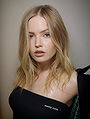 Ellie Bamber