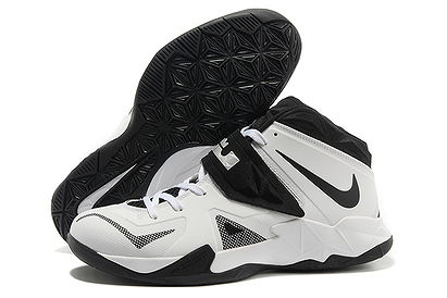 Nike Shoes LeBron Soldier 7 White Black Metallic Silver Men Size
