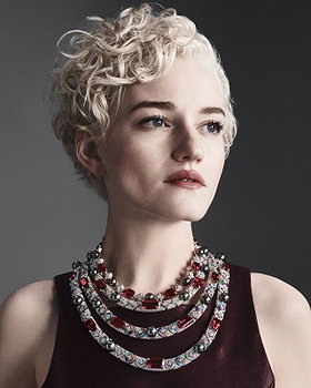 Julia Garner