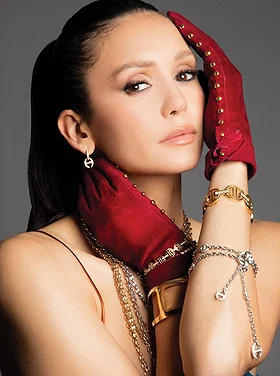 Nina Dobrev