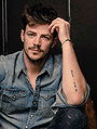 Grant Gustin