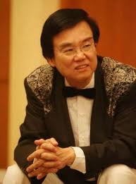 Bak-Ming Wong