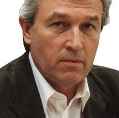 Gavin Richards