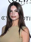 Emily Ratajkowski