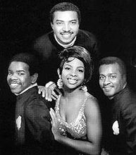 Gladys Knight & the Pips pictures and photos