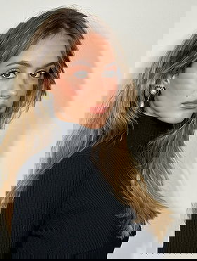 Nell Verlaque