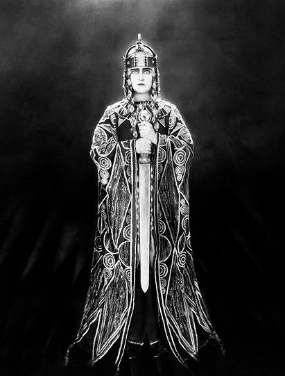 Gudrun / Kriemhild