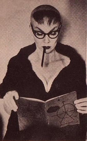 Vampira