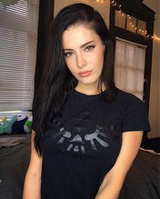 Erin Olash pictures and photos