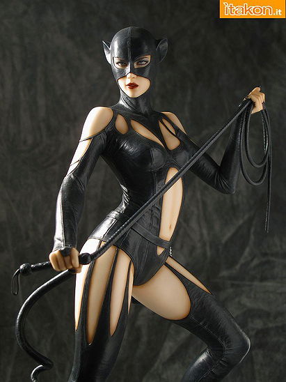 Yamato Fantasy Figure Gallery: DC Comics Collection: Catwoman Resin Statue (1:6 Scale)