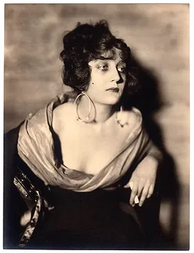 Eleanor Dell