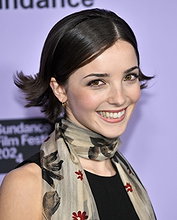 Jessica Reynolds pictures and photos