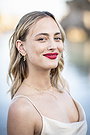 Nora Arnezeder