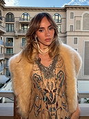 Suki Waterhouse