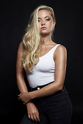 Ashley de Lange pictures and photos