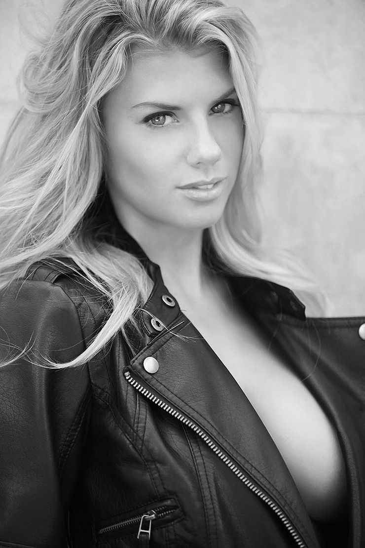 Charlotte McKinney Charlotte McKinney