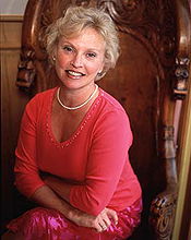 Sandra Dickinson pictures and photos