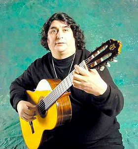 Luis Salinas