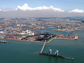 Incheon Port set to launch regular container service to the Middle East