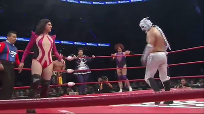 Drago, Goya Kong, Dinastia & Pimpinela Escarlata vs. Sexy Star, Mini Psycho Clown, Mamba & Daga (AAA, Triplemania XXIII)