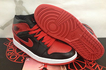 Jordan Brand: Jordan 1 Mens Black/Red Basketball Shoes