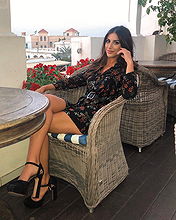 Nivine Jay pictures and photos