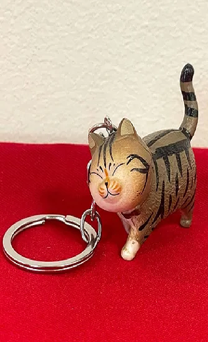 Halloluck PVC Cat Keychain