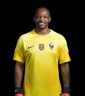 Steve Mandanda