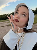 Dove Cameron