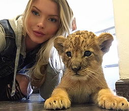 Erin Michelle Cummins pictures and photos