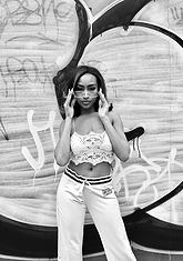 Lexi Underwood pictures and photos