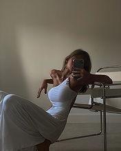 Lotte Elizabeth pictures and photos