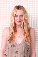 Dakota Fanning